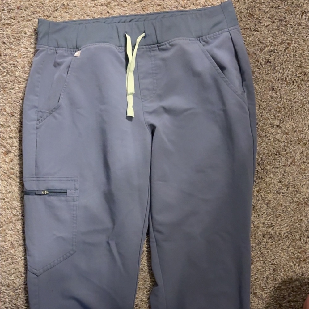 Women’s Gray Figs Joggers